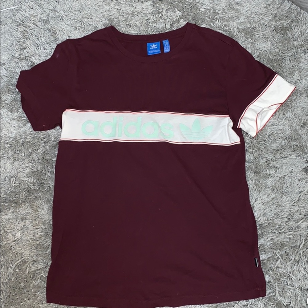 Adidas tee